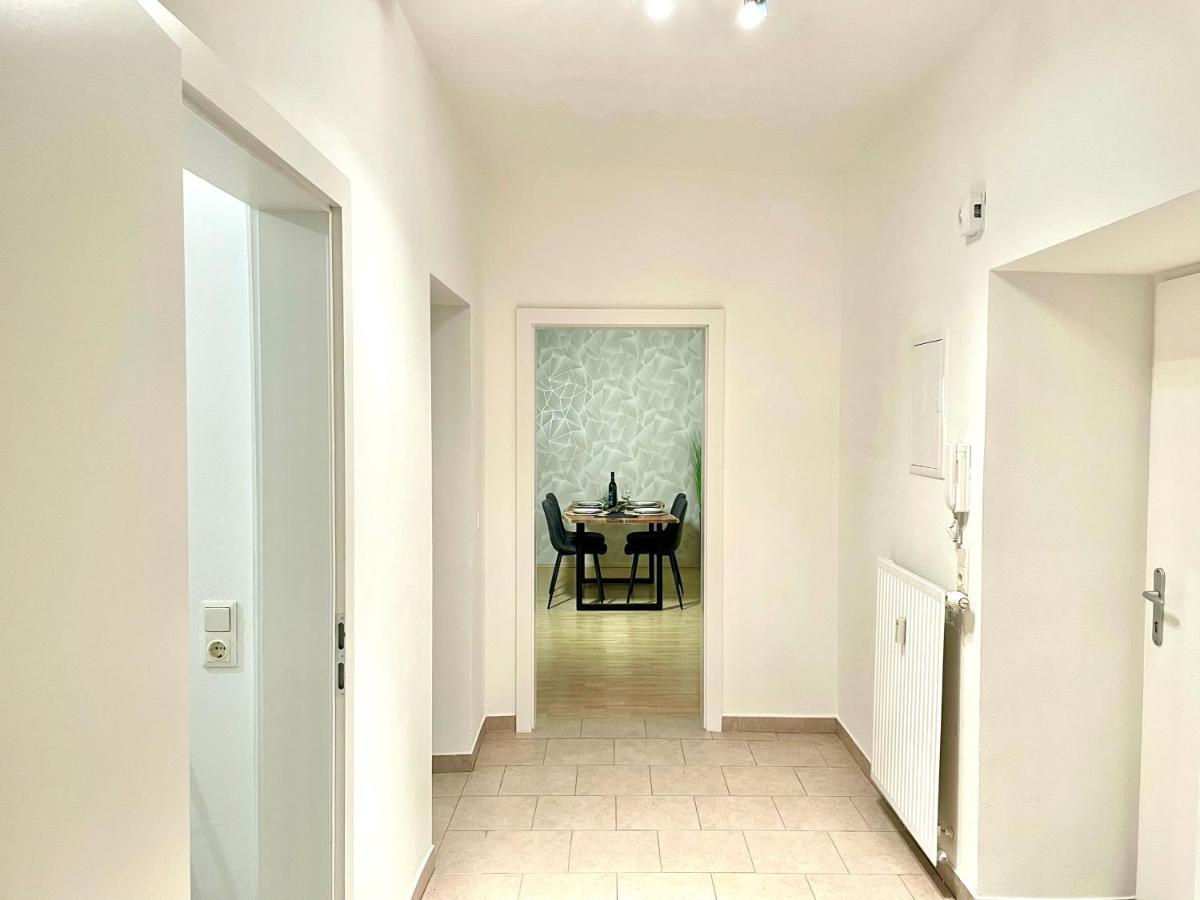 גראץ Central Comfy Apartment - Self Check-In מראה חיצוני תמונה